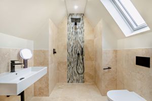 Photo 17- click for photo gallery